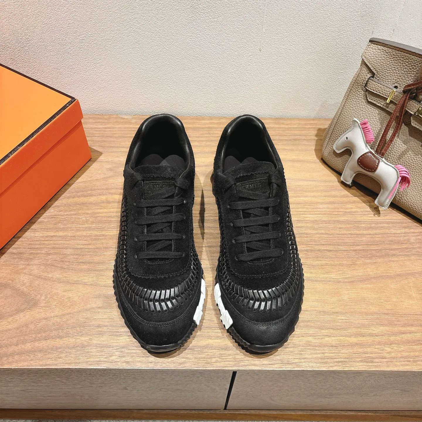 Кроссовки Женские Hermes 10031865