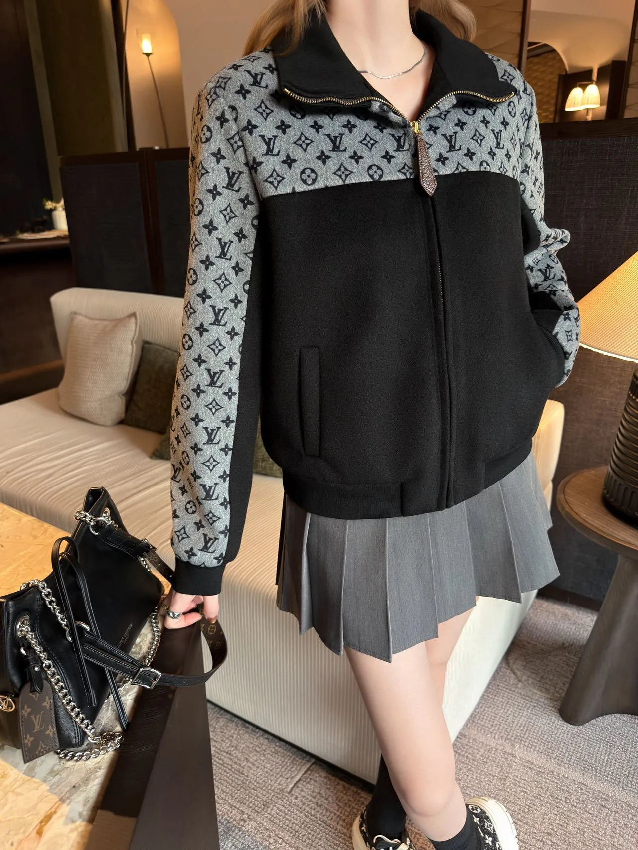 Куртки И Пуховики Женские Louis Vuitton 3412017