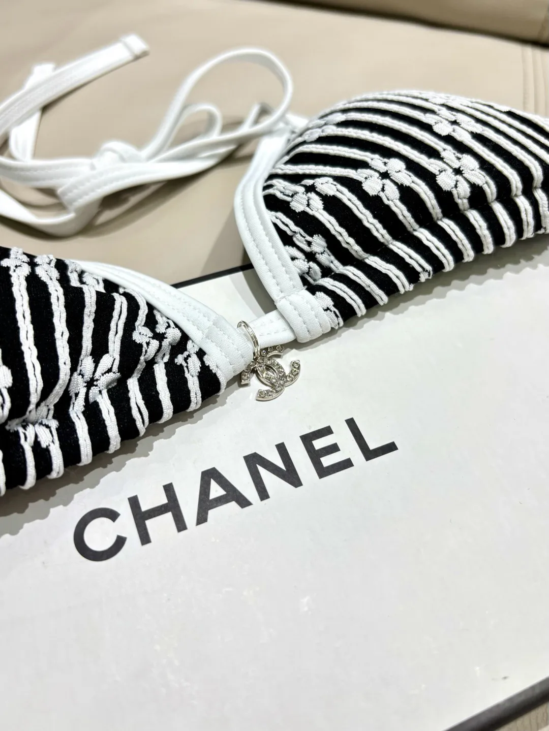 Купальники Женские Chanel 17631872
