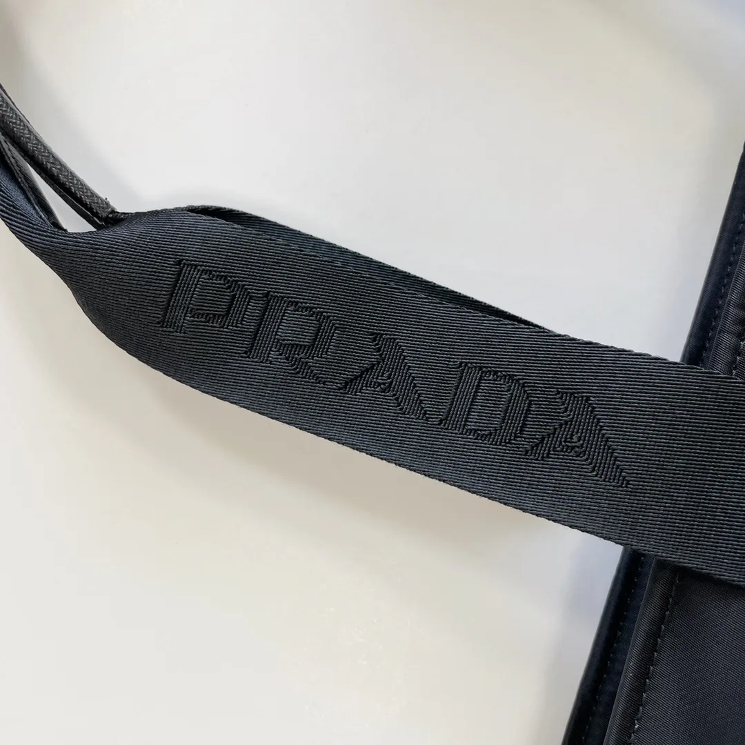 Деловые Сумки Мужские Prada 11480455