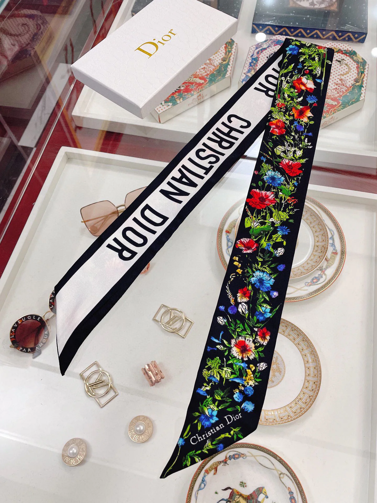 Шарфы Christian Dior 15377