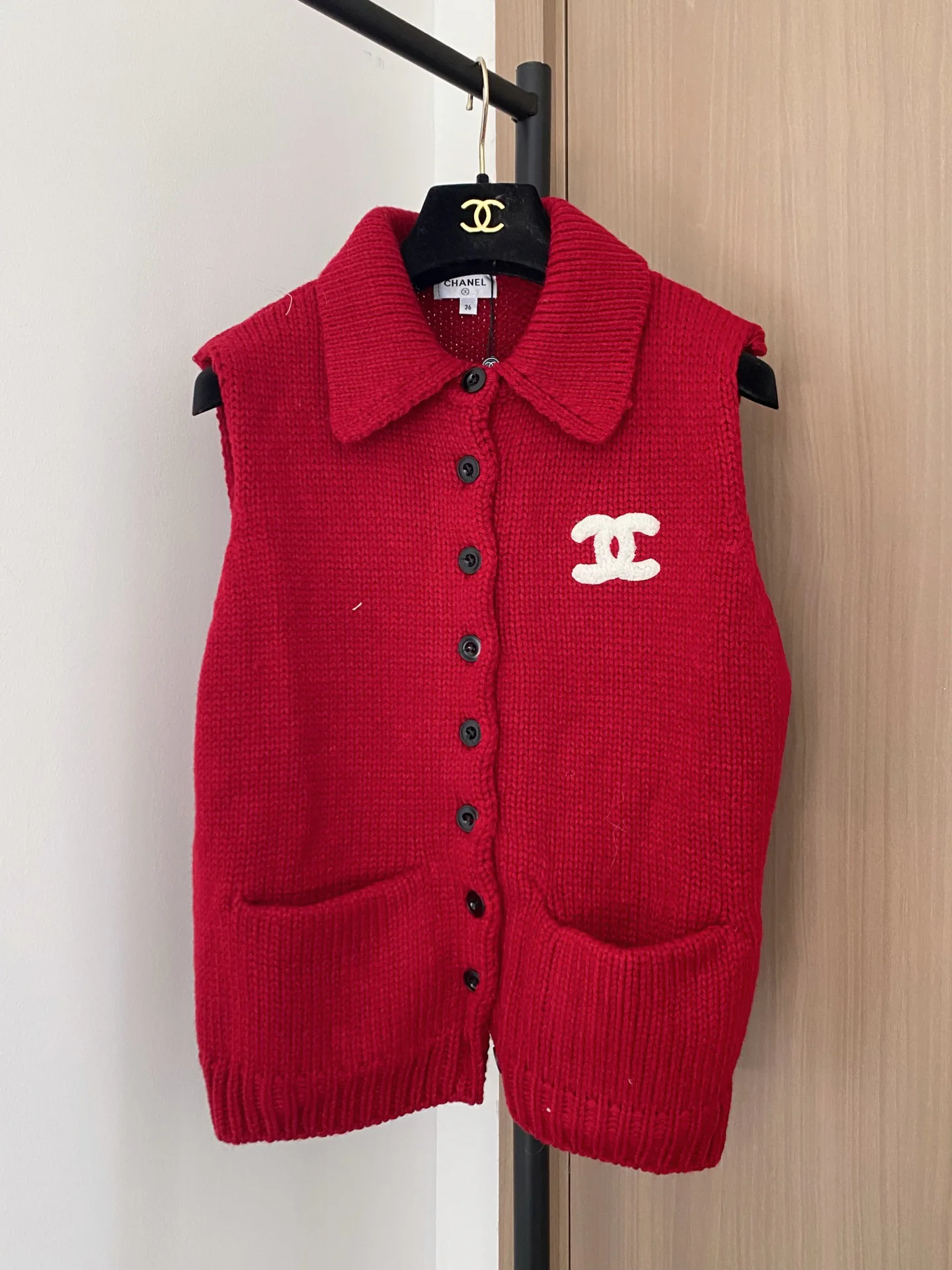 Жилеты Женские Chanel 2707742