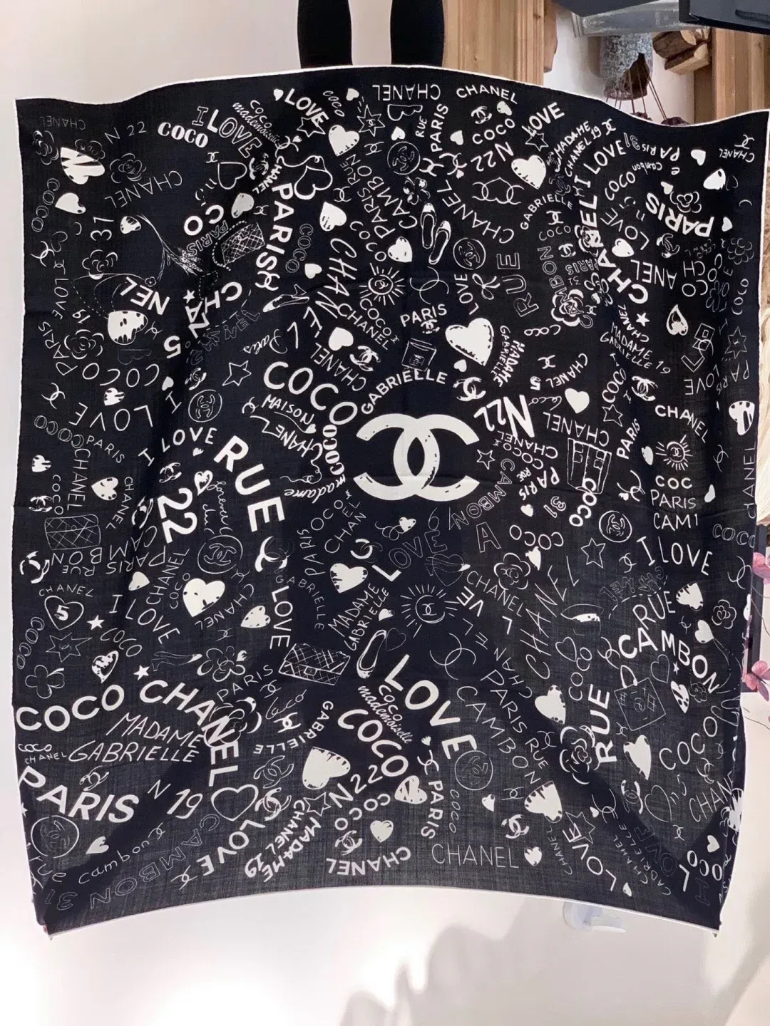 Платки Chanel 1338086