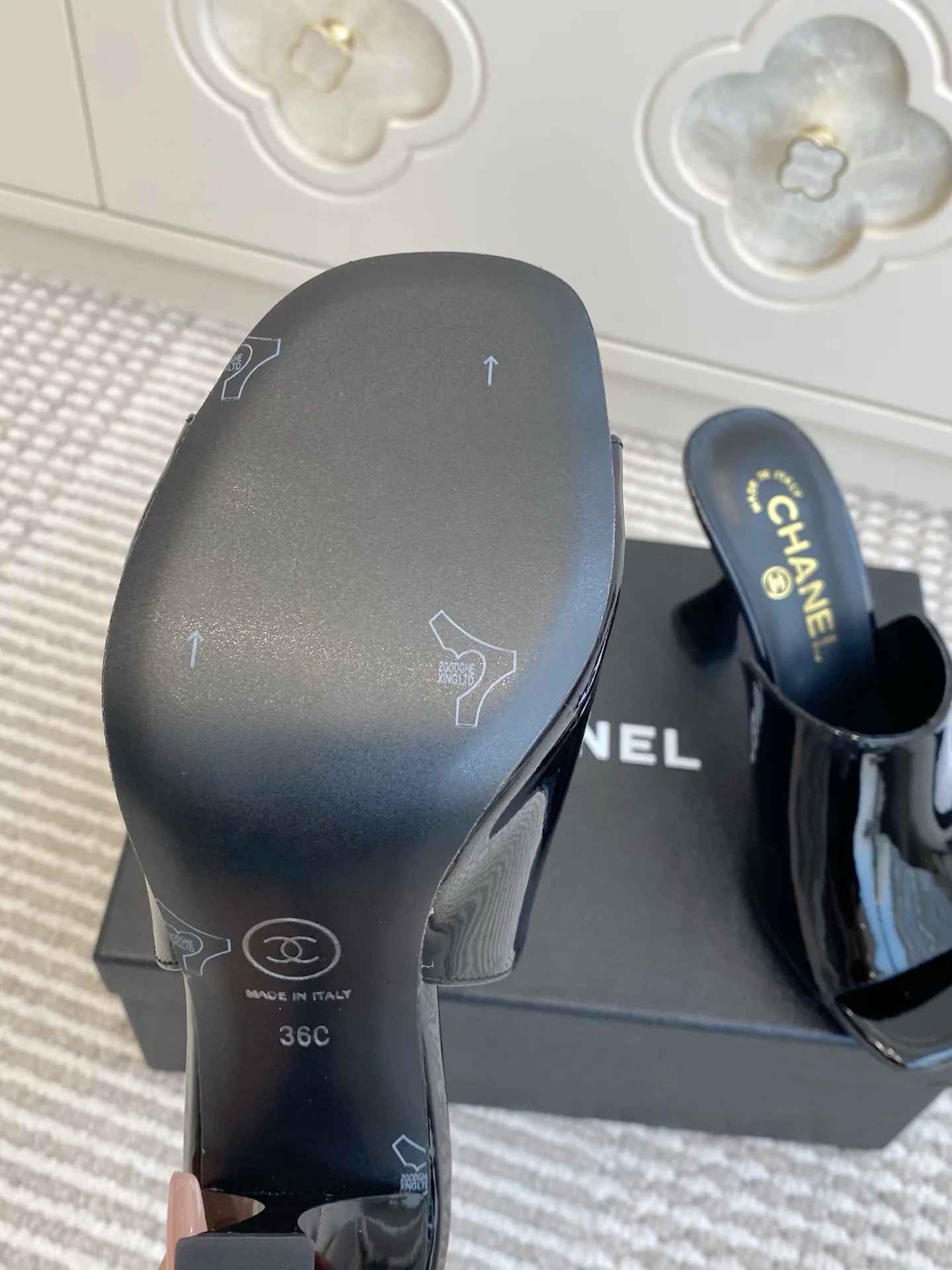 Босоножки Женские Chanel 3674782