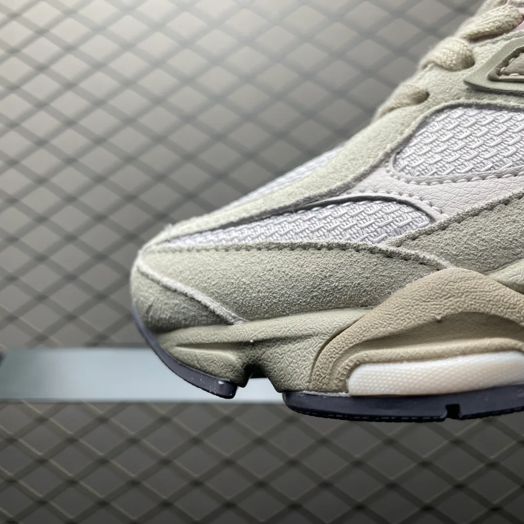Кроссовки Женские New Balance 18351957