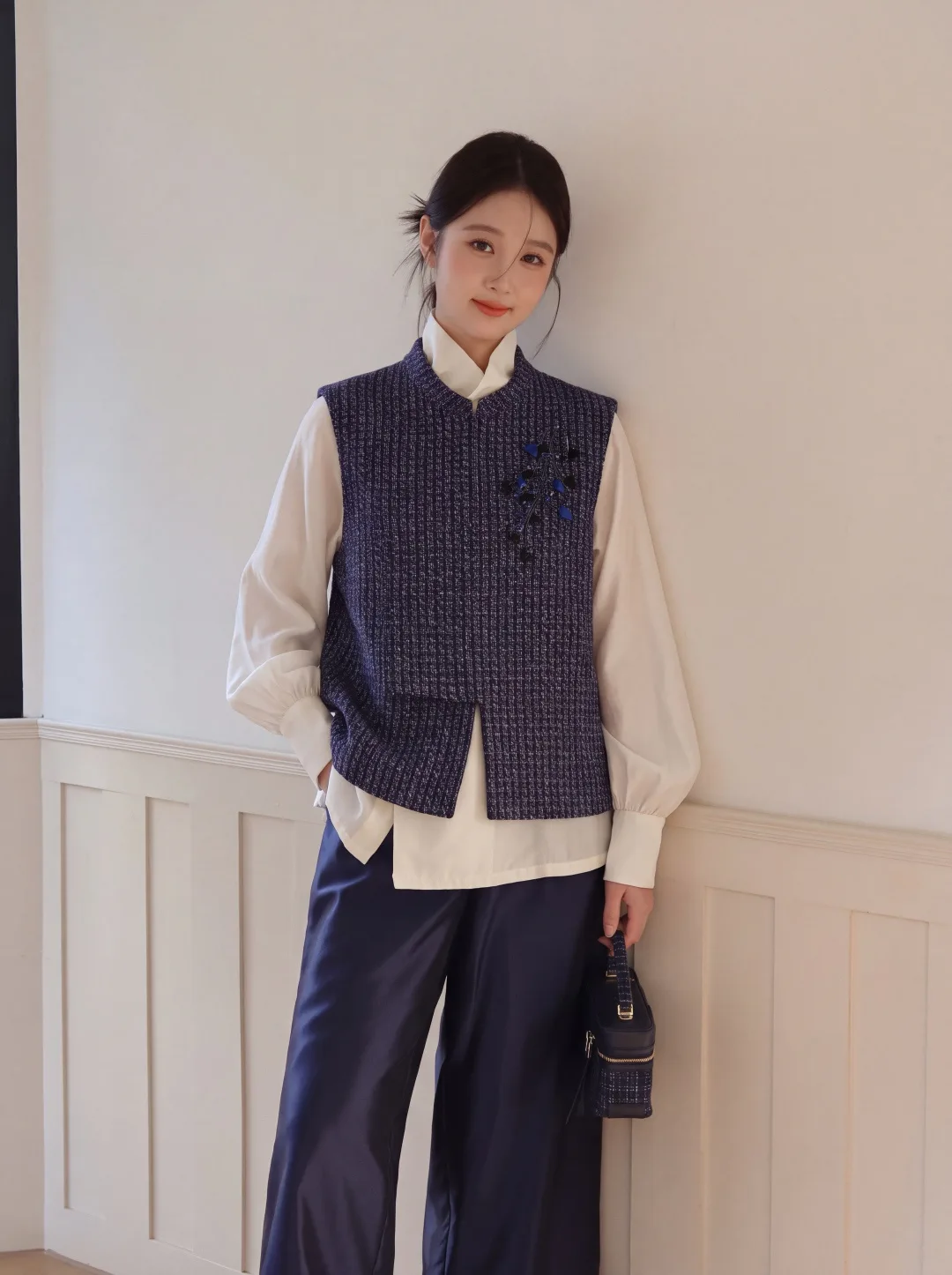 Жилеты Женские Chanel 19053923