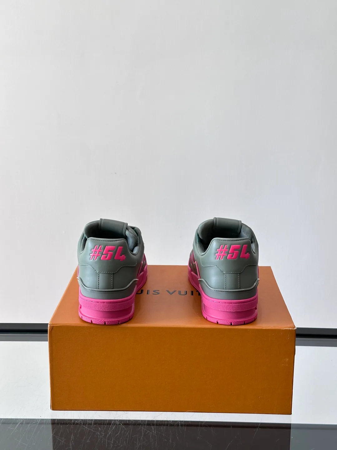 Кроссовки Мужские Louis Vuitton 69669