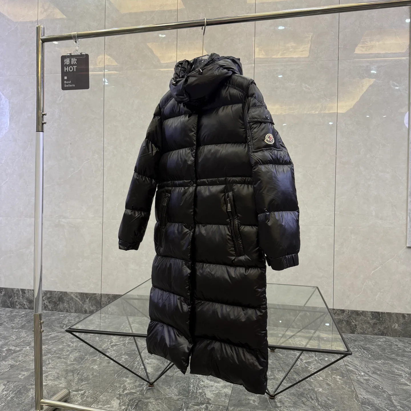 Куртки И Пуховики Женские Moncler 17923593