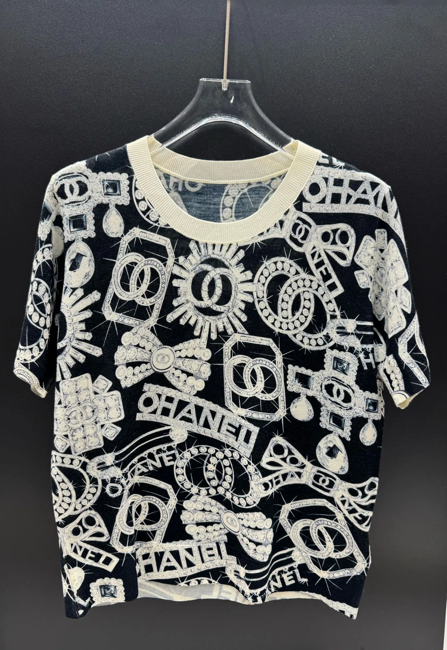 Джемперы И Свитеры Женские Chanel 11762844