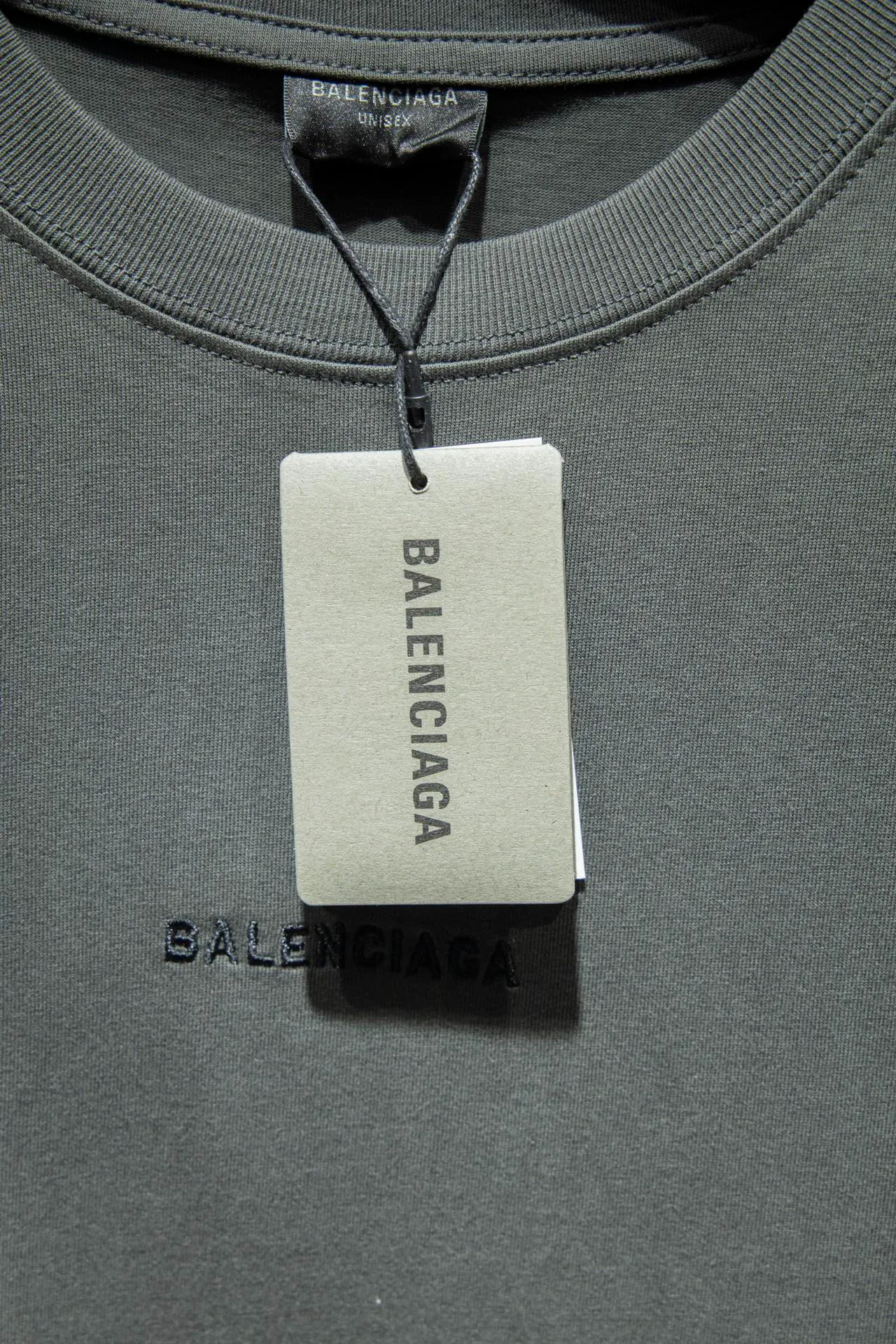 Футболки Женские Balenciaga 9596374