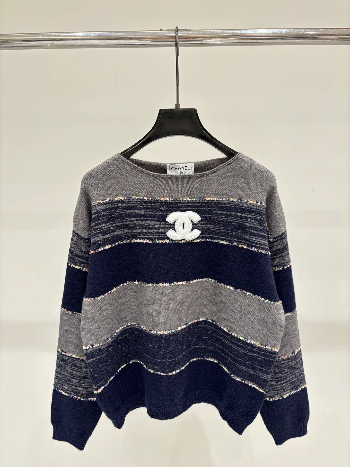 Джемперы И Свитеры Женские Chanel 17546529