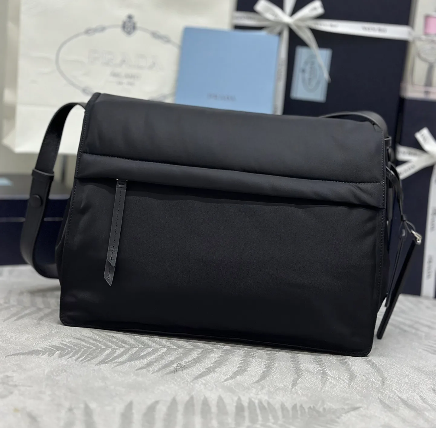 Сумки На Ремне Женские Prada 11682091