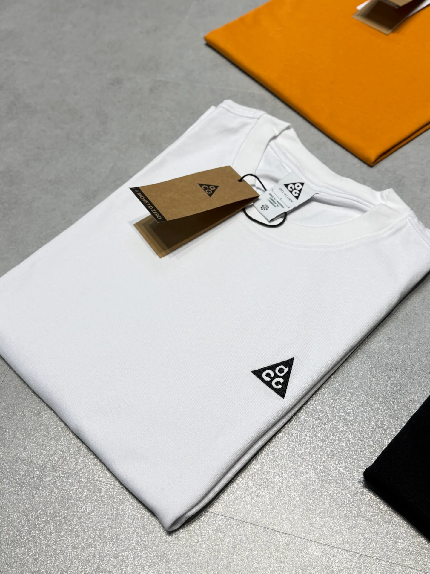 Футболки Мужские Nike 18341