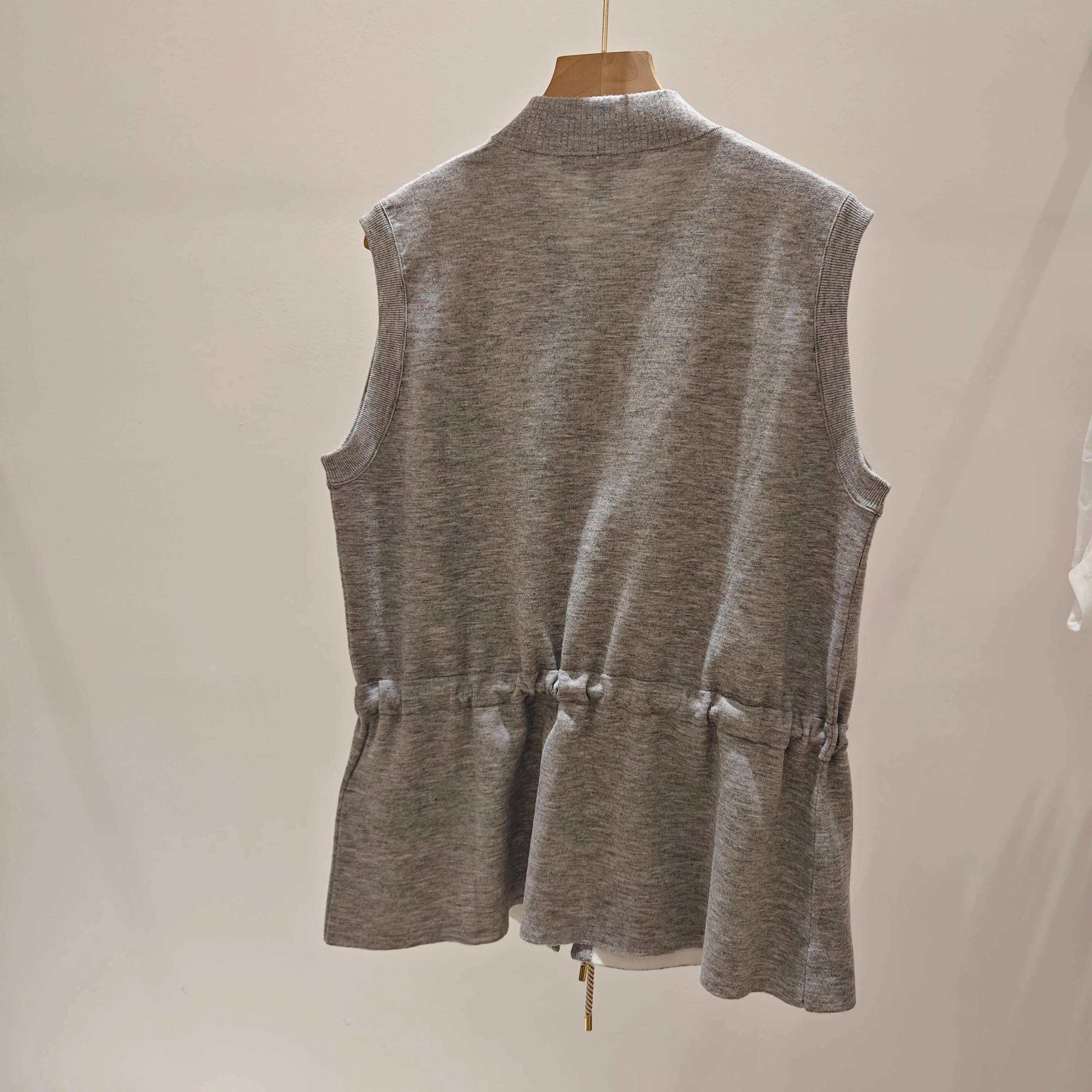 Жилеты Женские Louis Vuitton 18184370