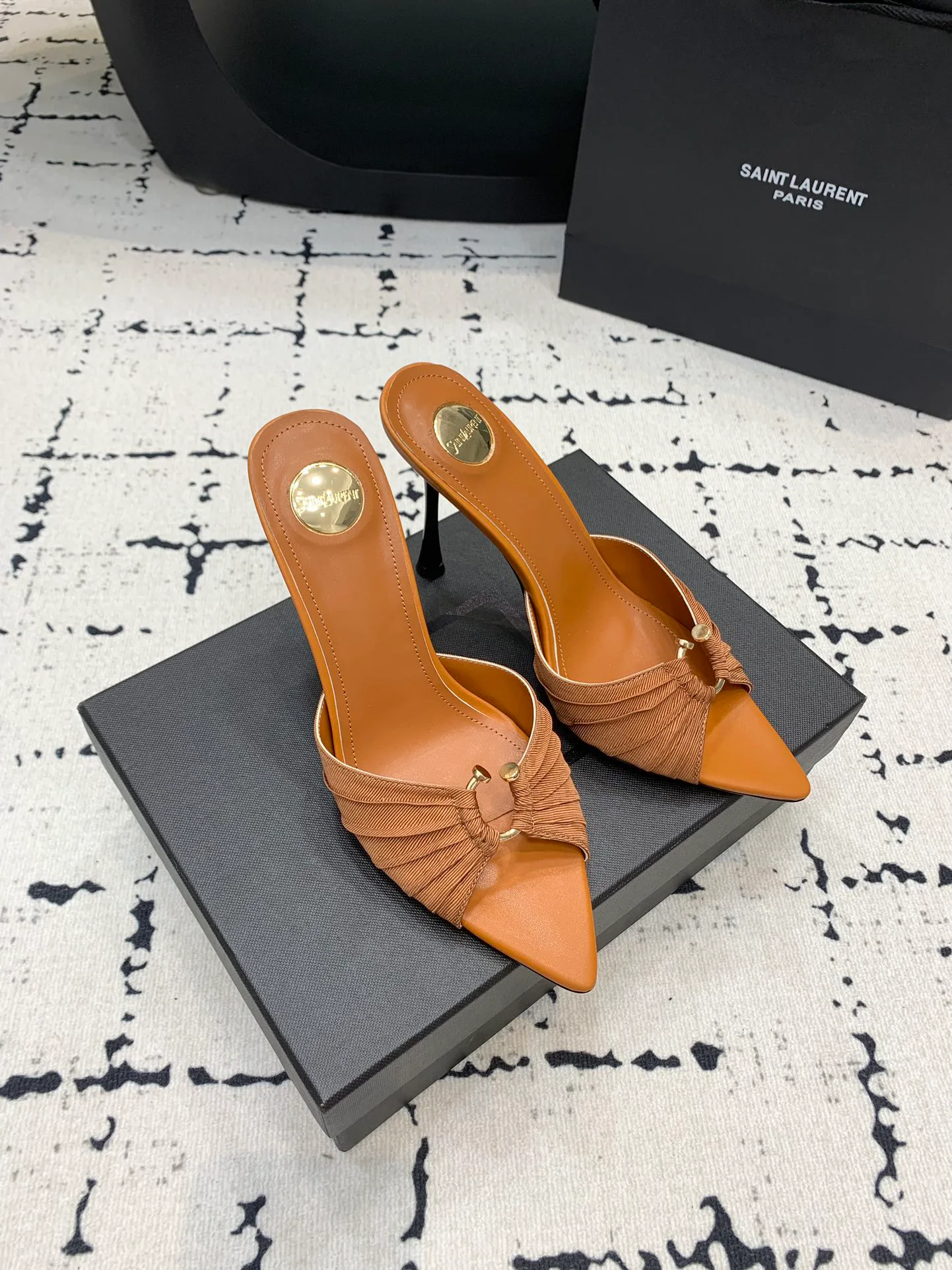 Босоножки Женские Saint Laurent 5961