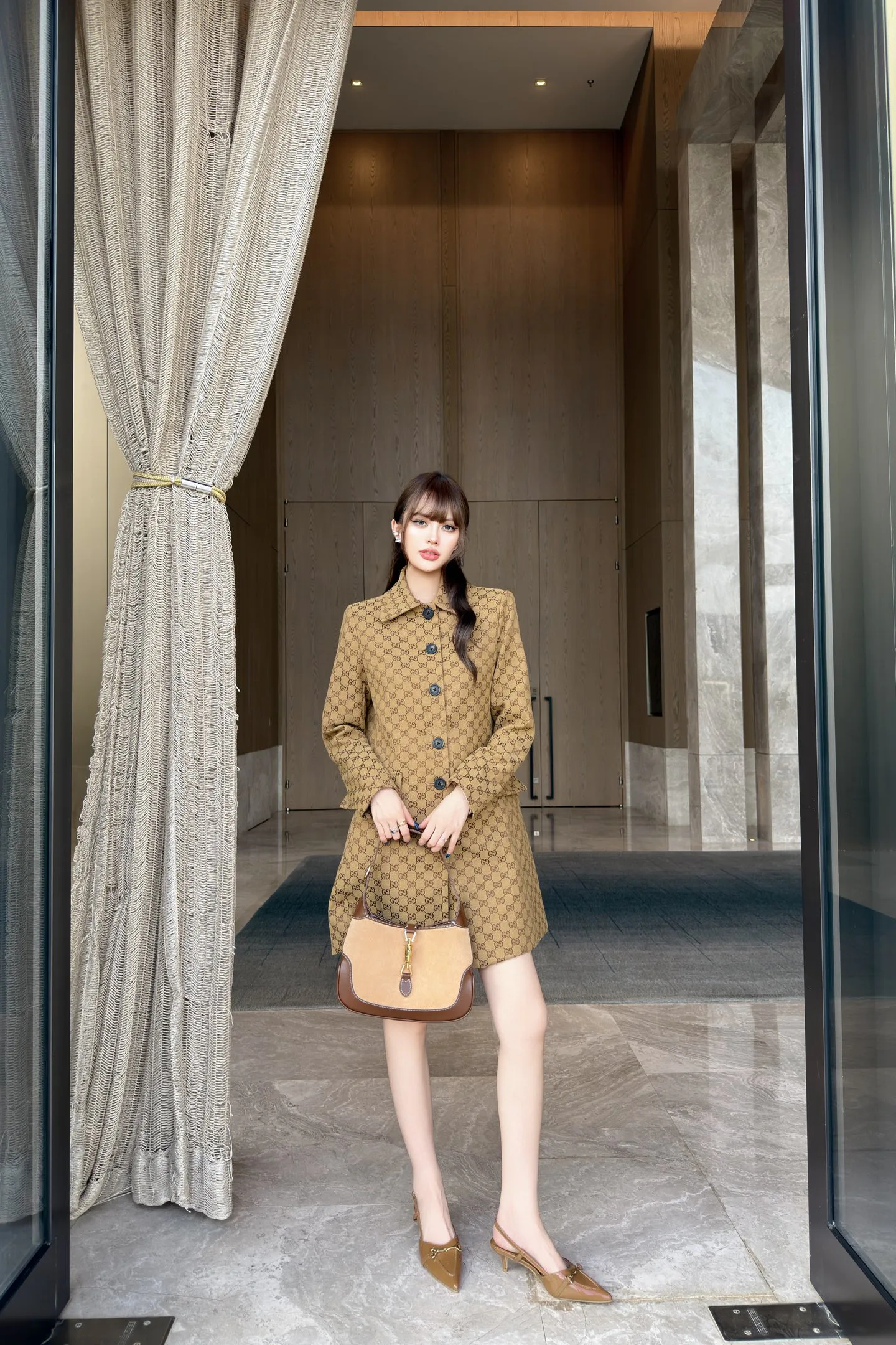 Пальто Женские Gucci 18501747