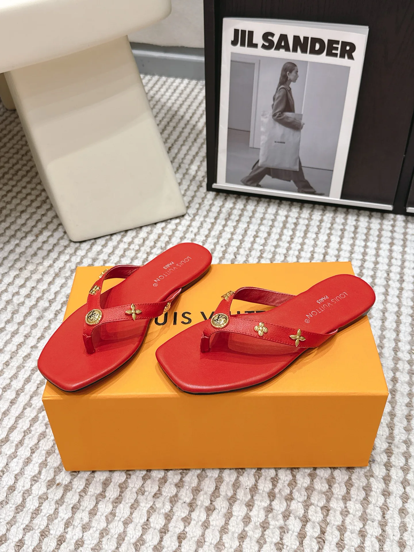Шлепанцы Женские Louis Vuitton 14555369