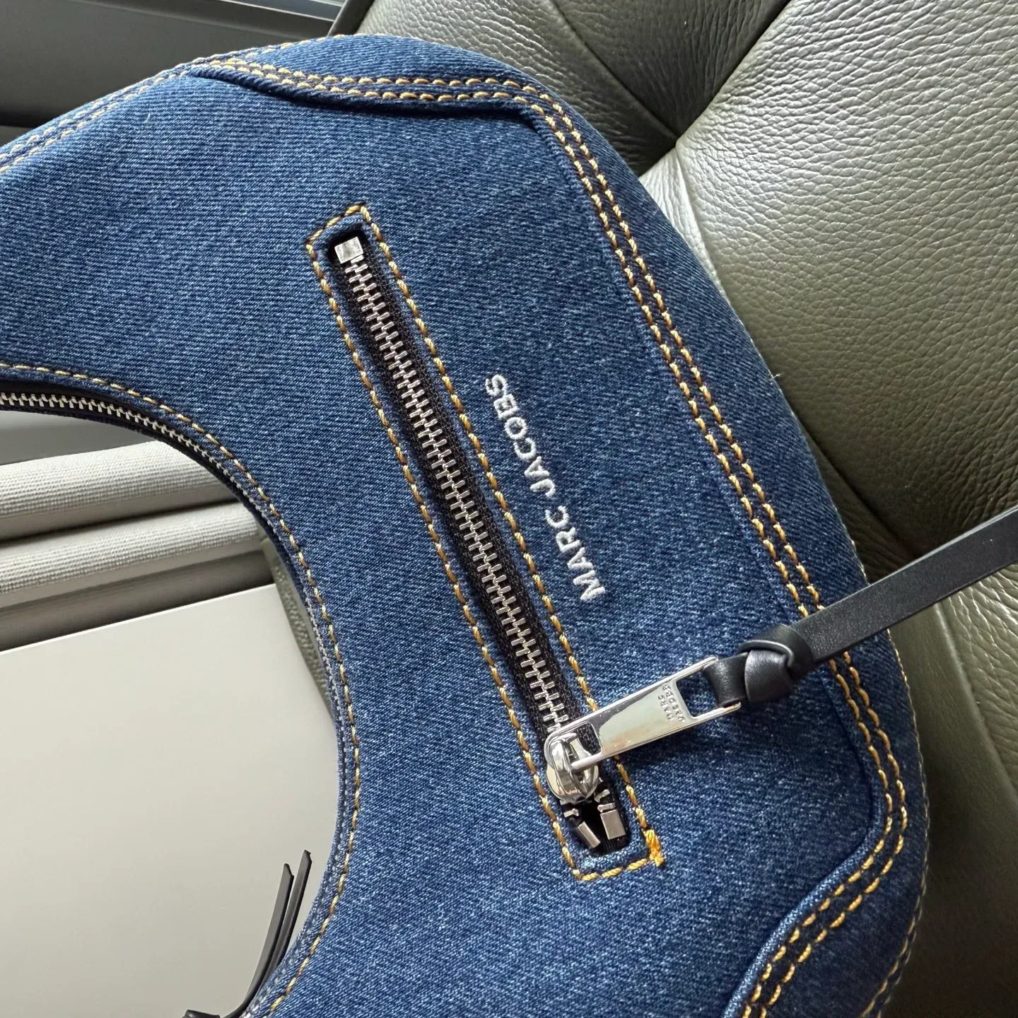 Клатчи Женские Marc Jacobs 500081