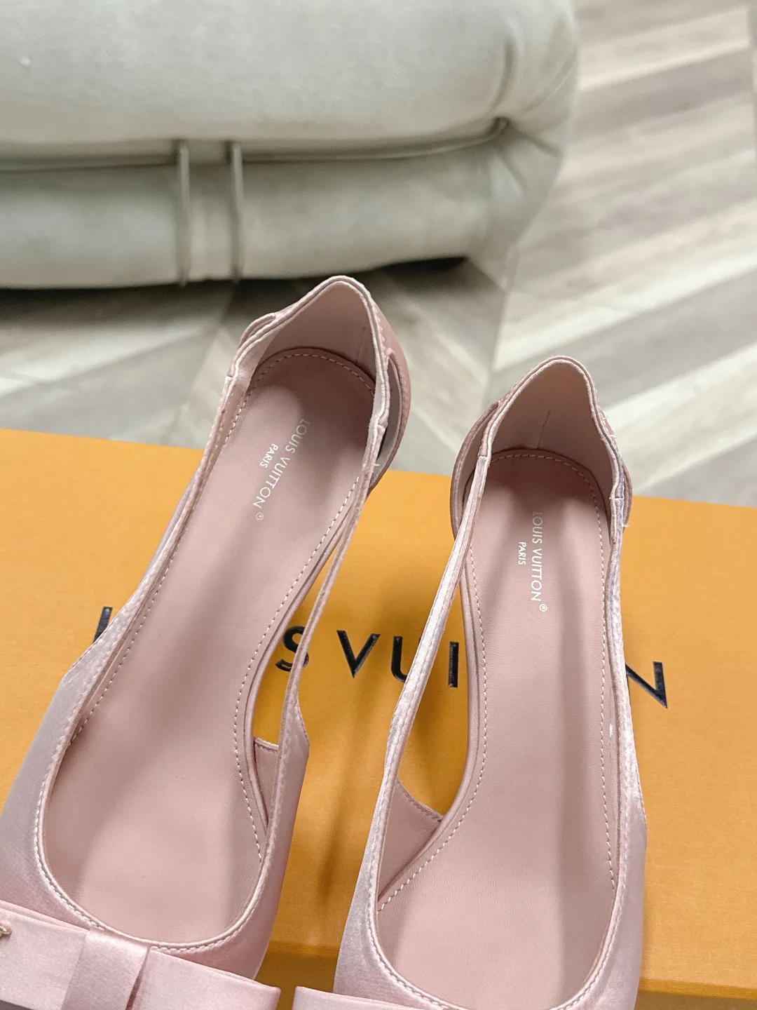Туфли Женские Louis Vuitton 17578119