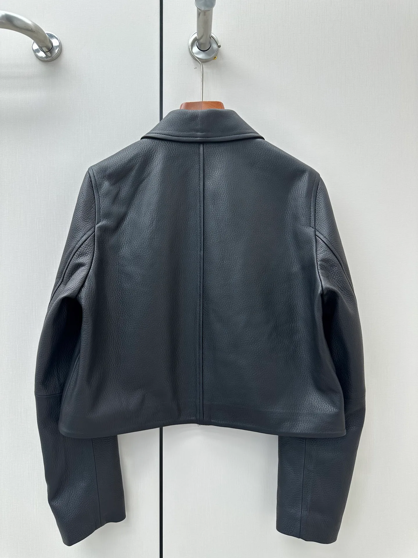 Кожаные Куртки И Дублёнки Женские Hermes 17500813