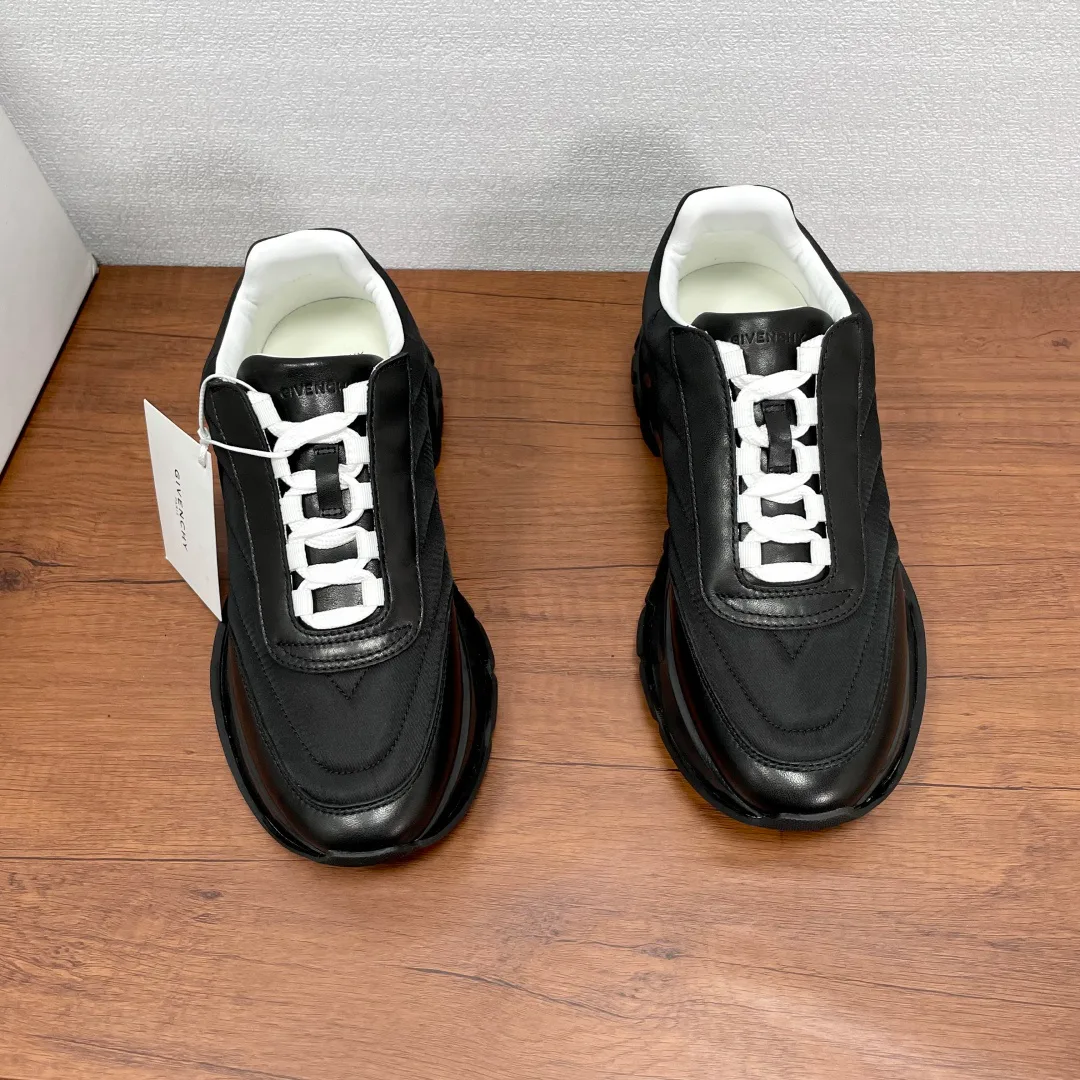 Кроссовки Мужские Givenchy 17307229