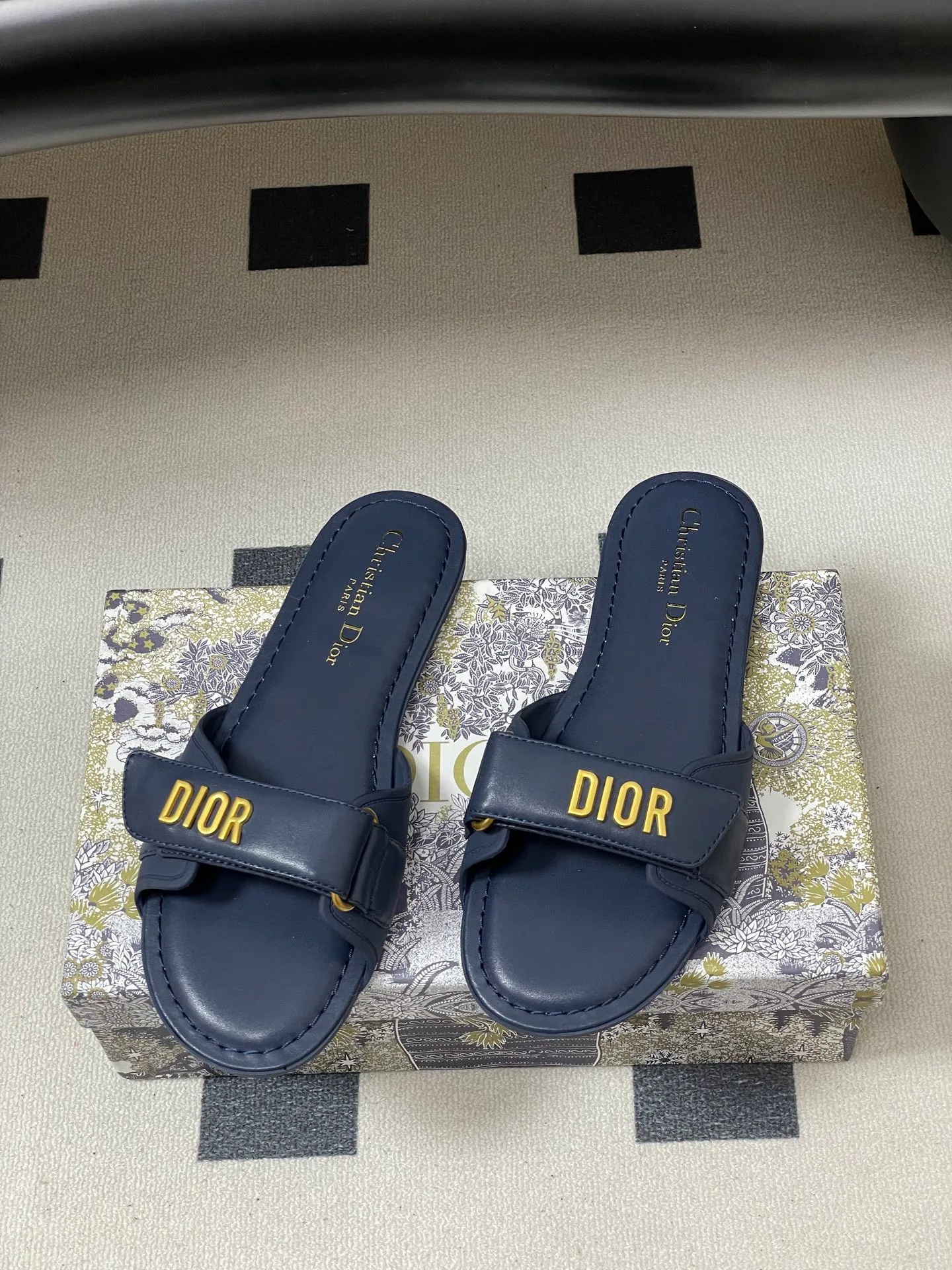 Шлепанцы Женские Christian Dior 1677123