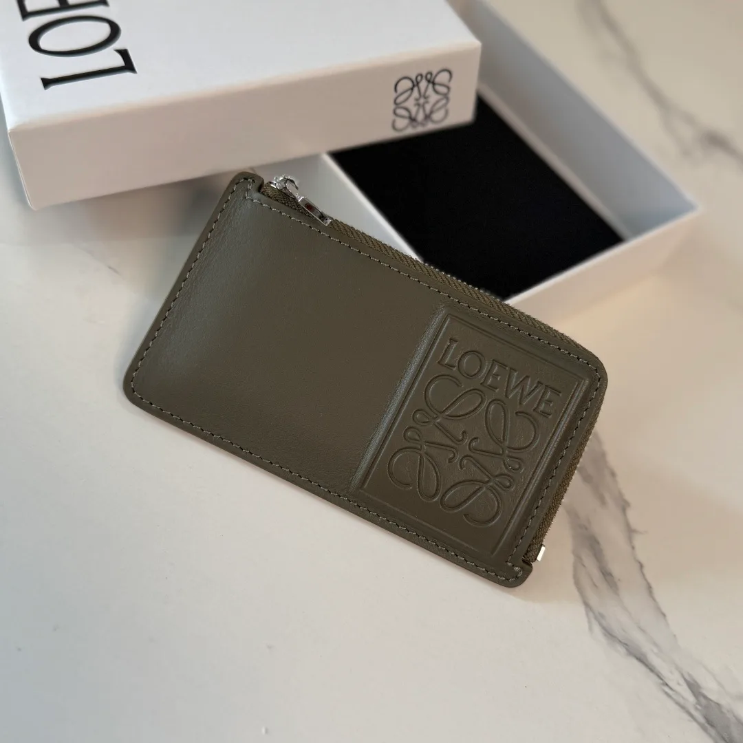 Клатчи Женские Loewe 17331712