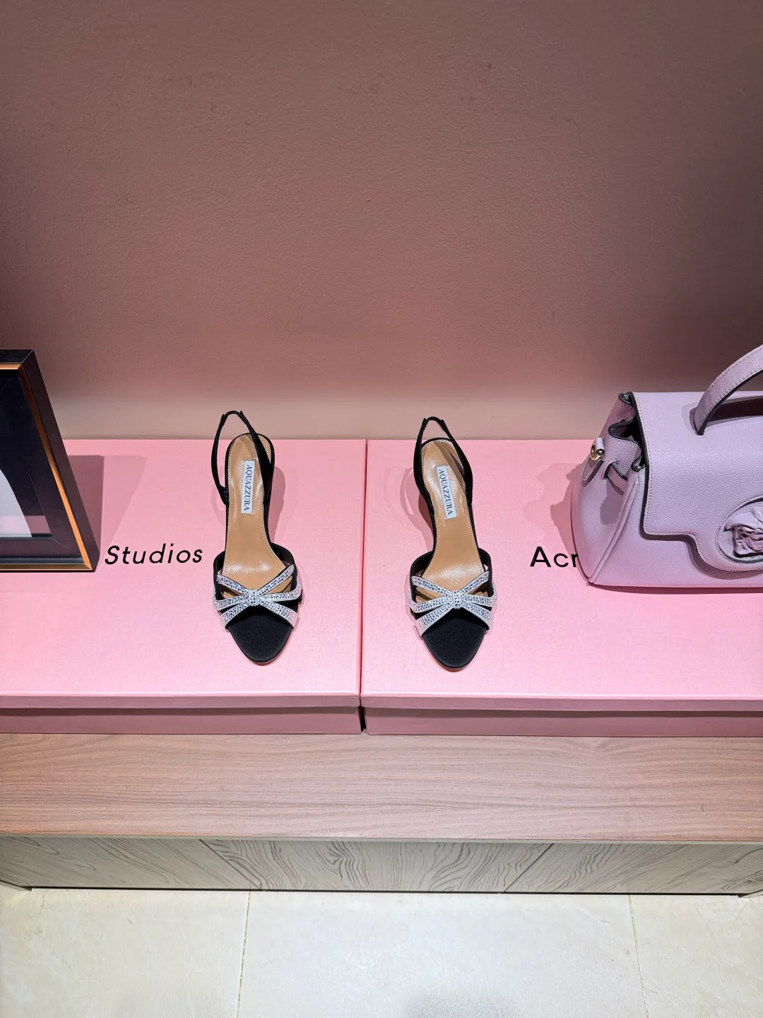 Босоножки Женские Aquazzura 17943495
