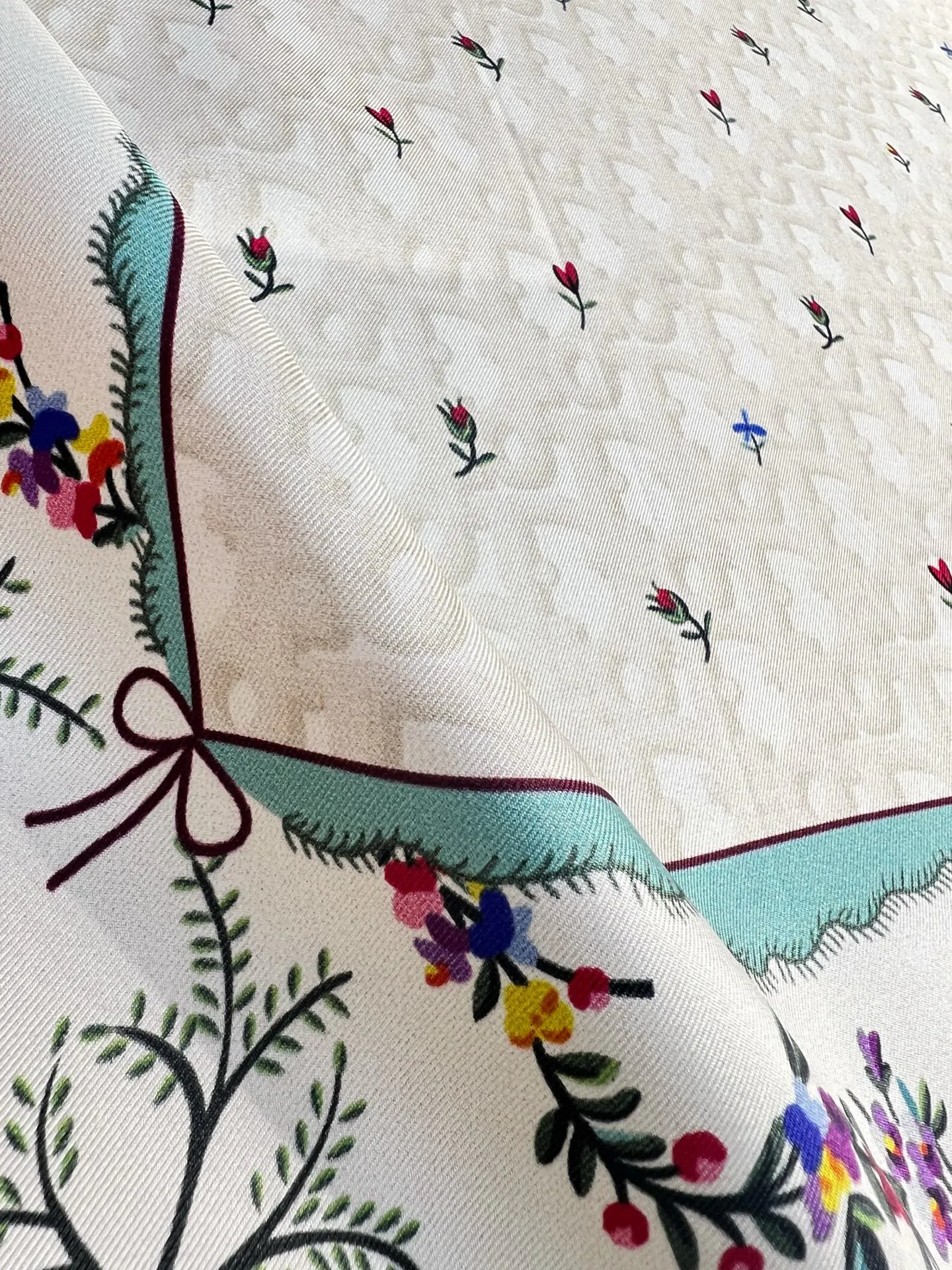 Платки Christian Dior 12167958