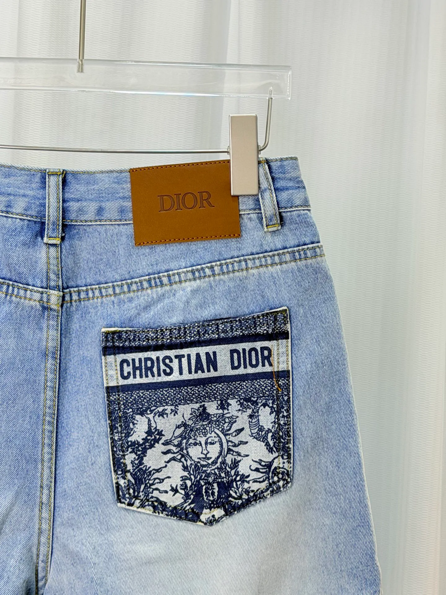 Шорты Женские Christian Dior 13237514