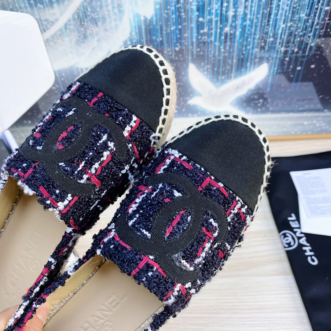 Слипоны Женские Chanel 10479317