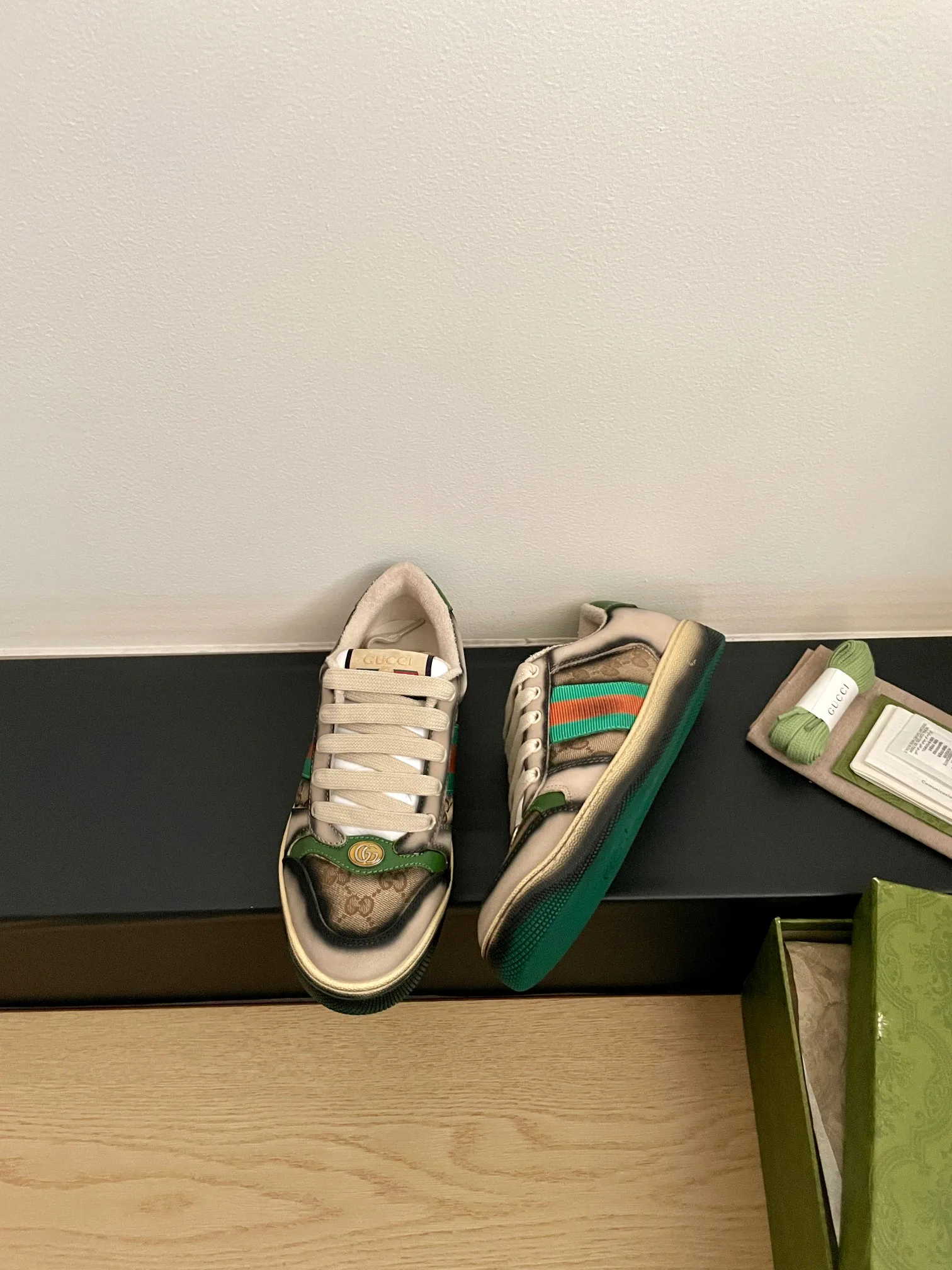 Кроссовки Женские Gucci 11677145
