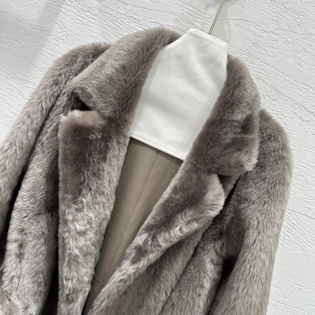 Шубы Женские Brunello Cucinelli 683726