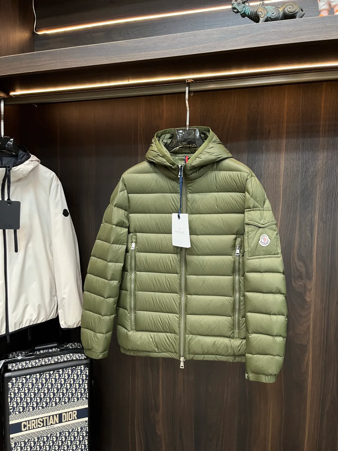 Куртки И Пуховики Мужские Moncler 493005