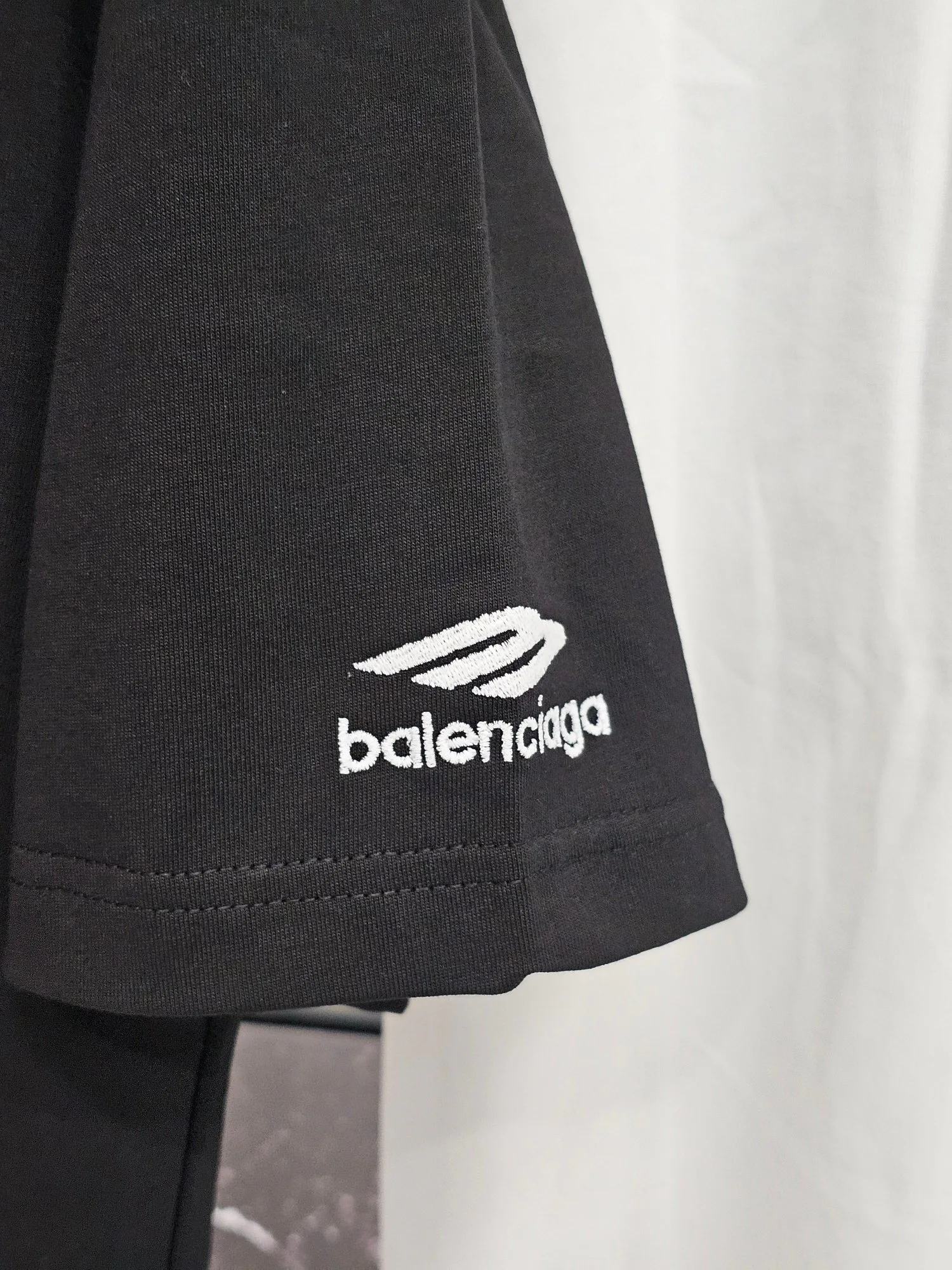 Футболки Женские Balenciaga 9325807