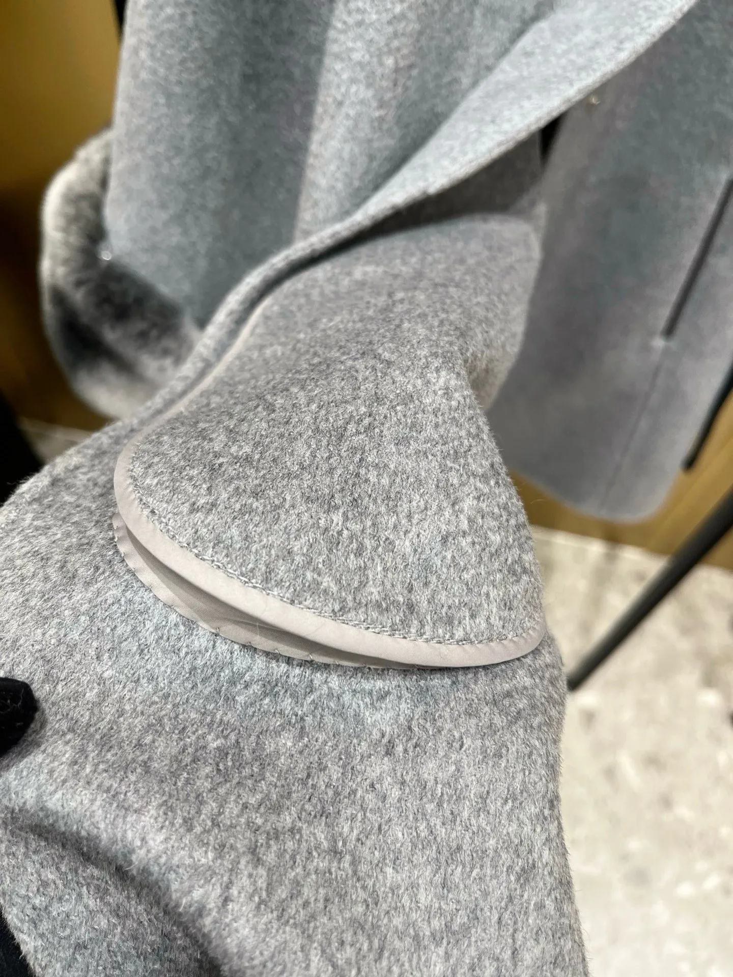 Пальто Женские Loro Piana 17998410