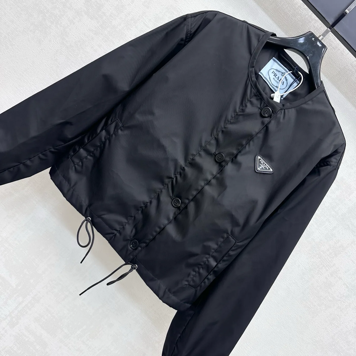 Куртки И Пуховики Женские Prada 19076712