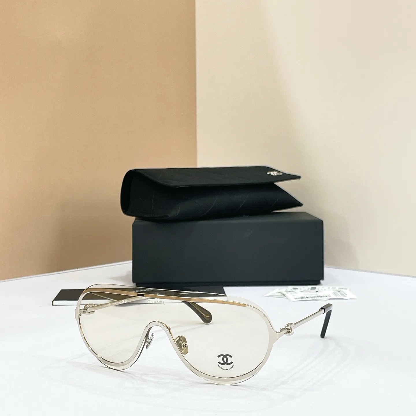 Очки Chanel 16887536