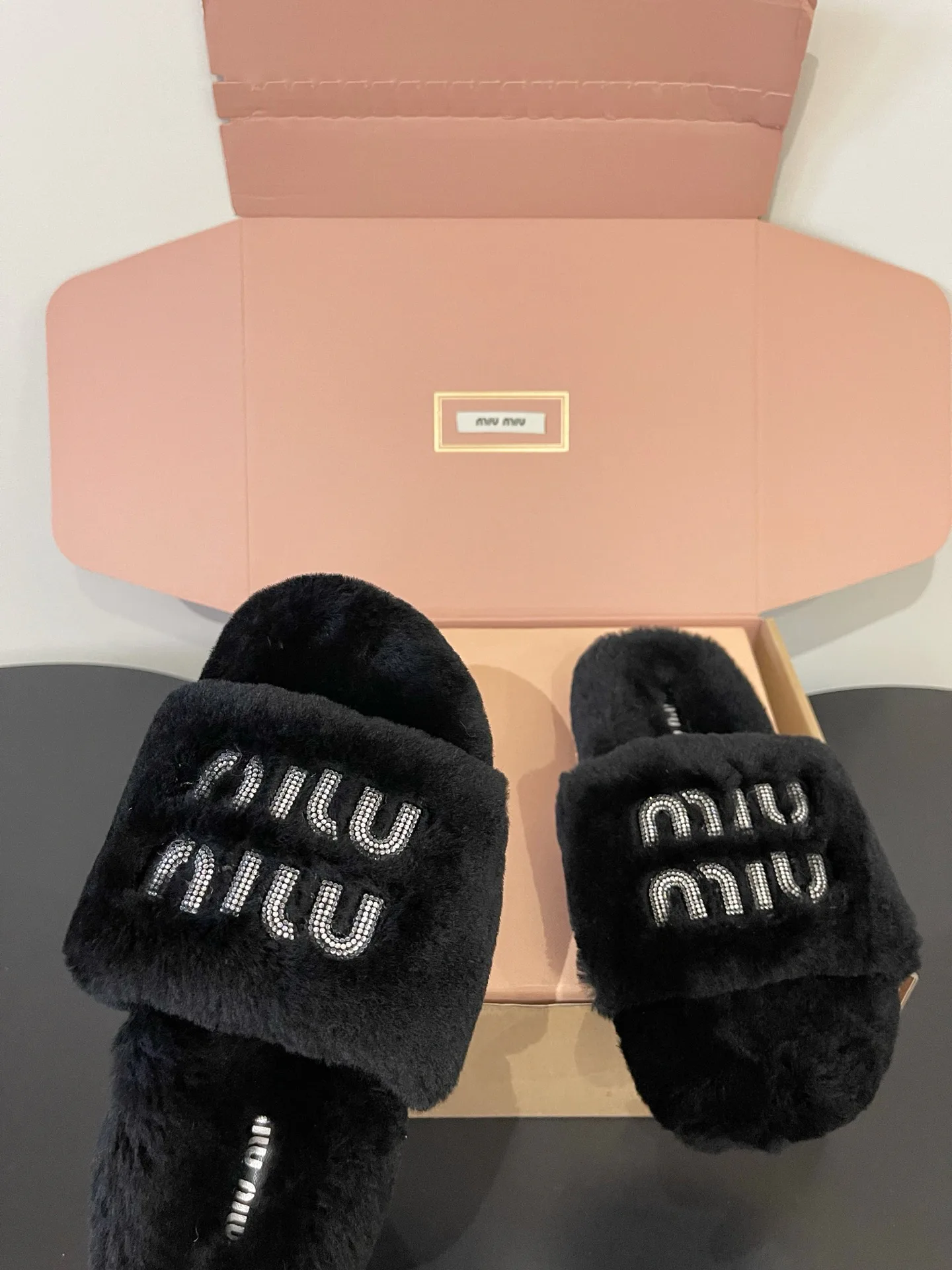 Тапочки Женские Miu Miu 18989484