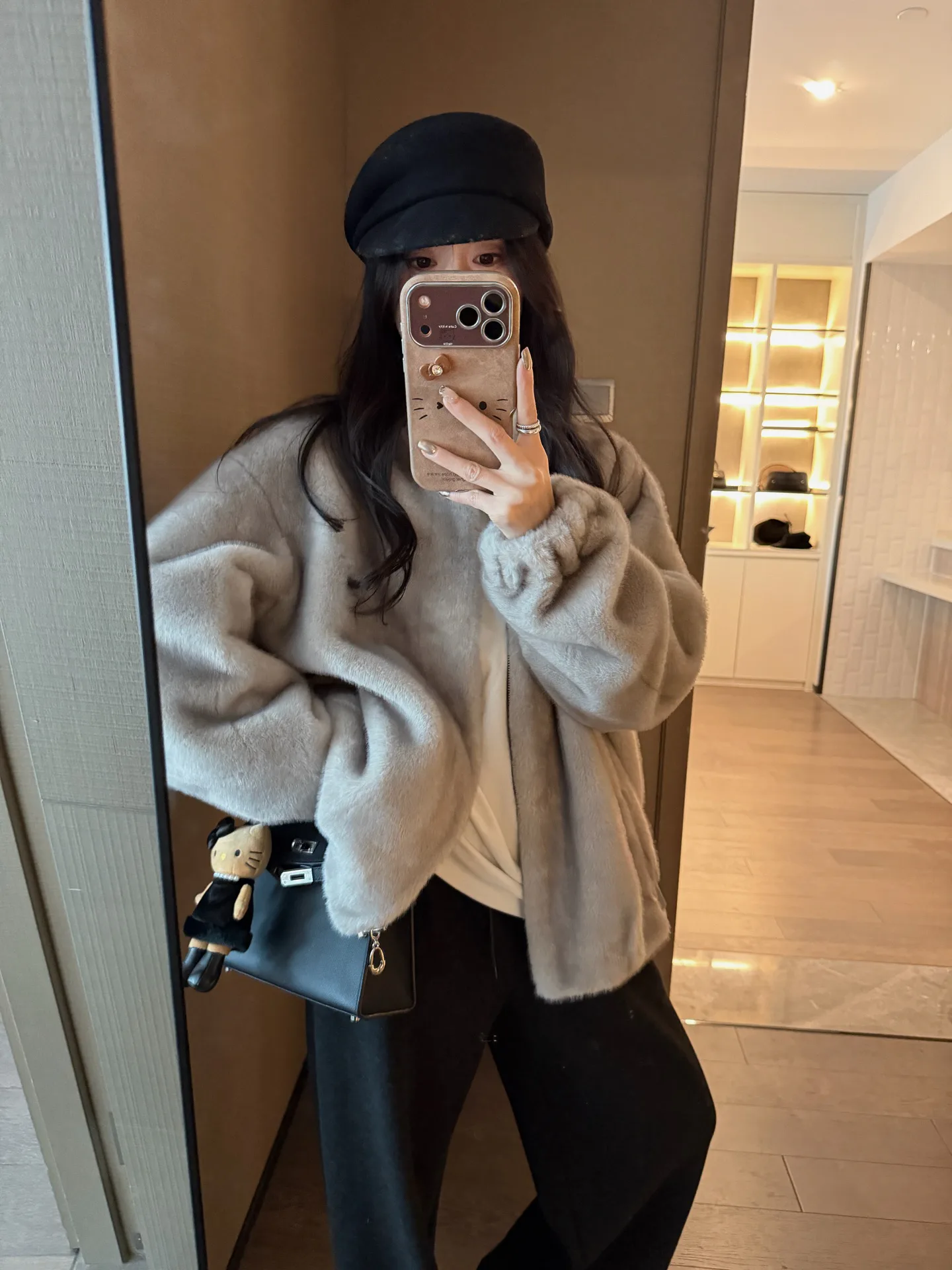 Куртки И Пуховики Женские Hermes 19930505