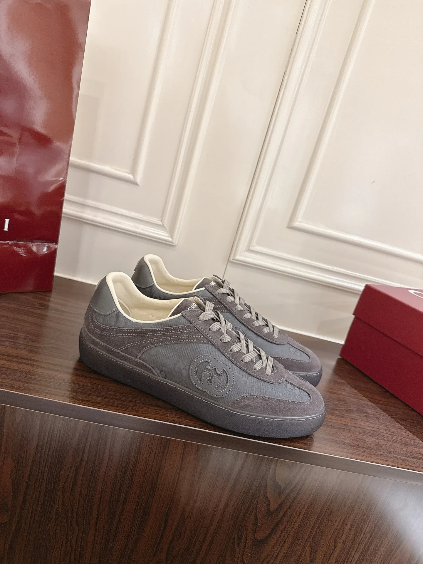 Кроссовки Мужские Gucci 1883960