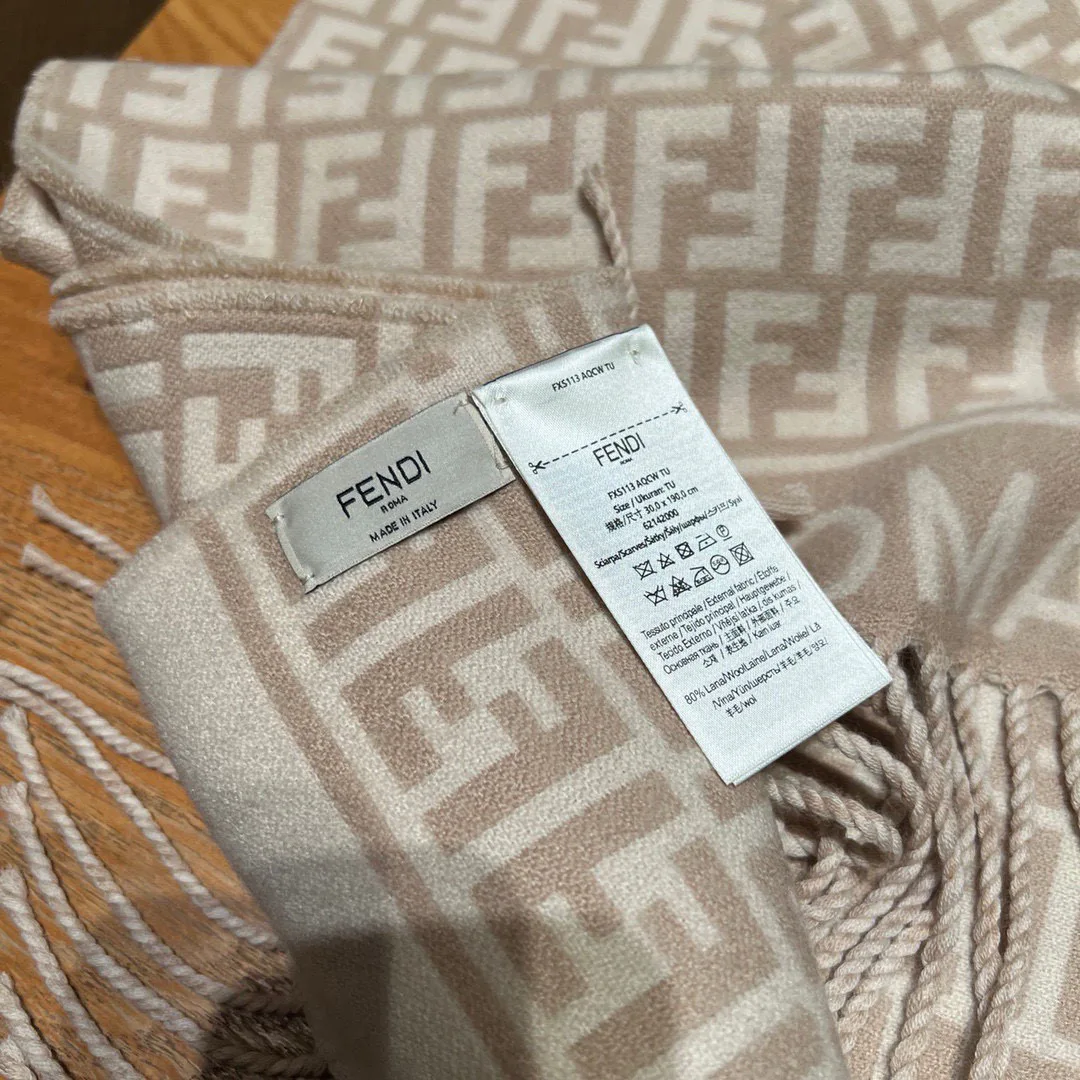 Шарфы Fendi 1303611
