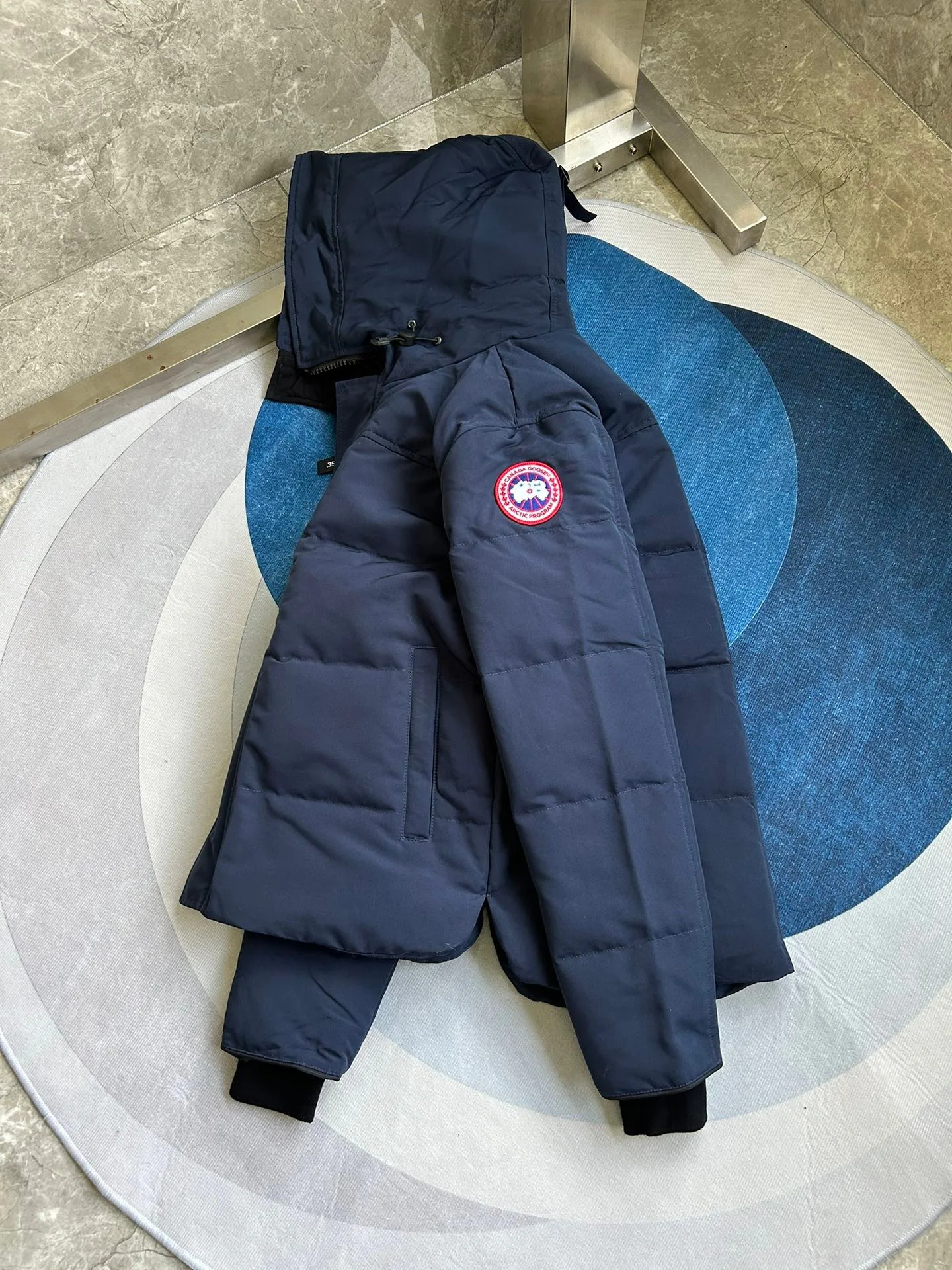 Куртки И Пуховики Женские Canada Goose 18111614