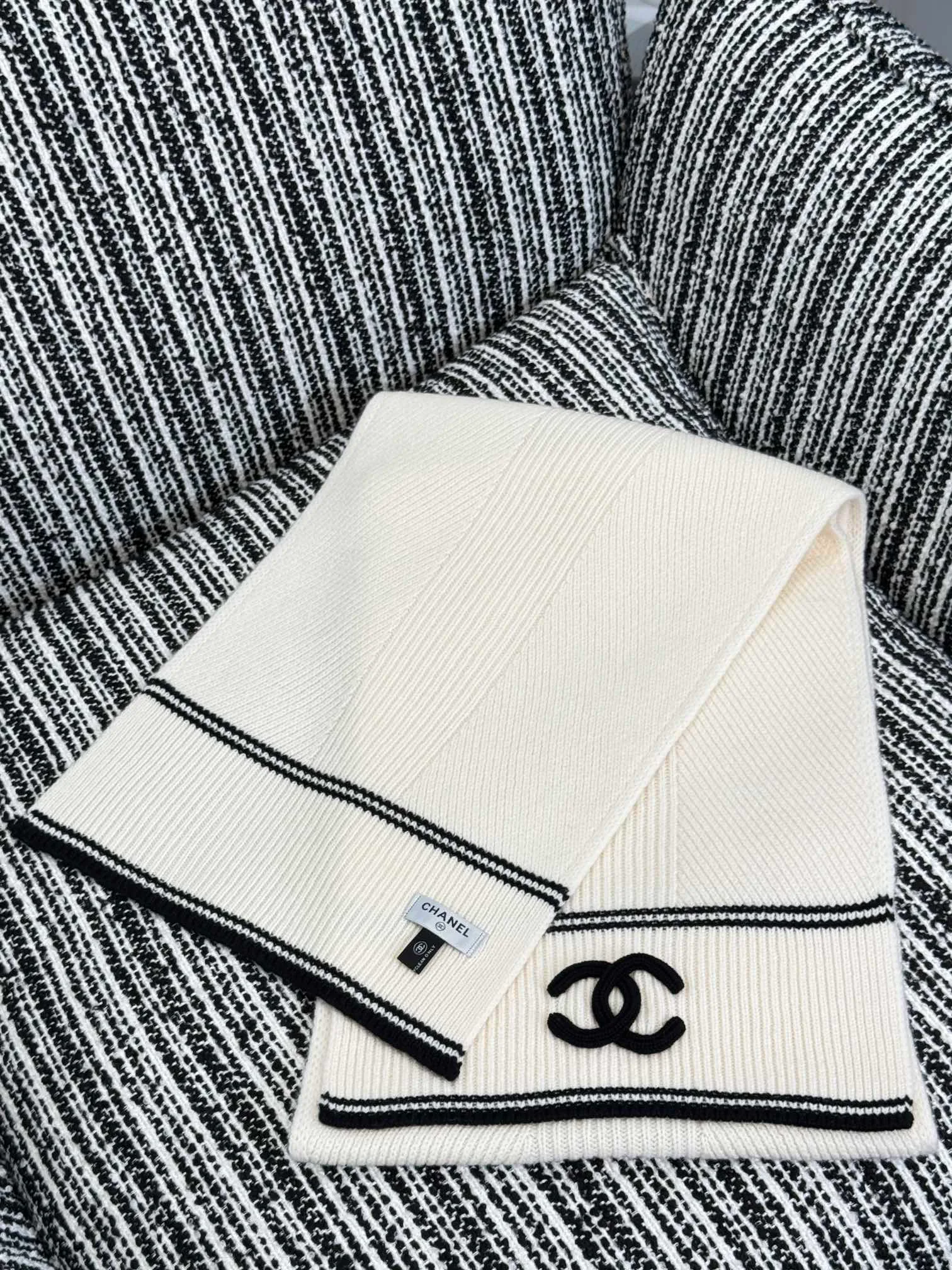 Шарфы Chanel 4880851