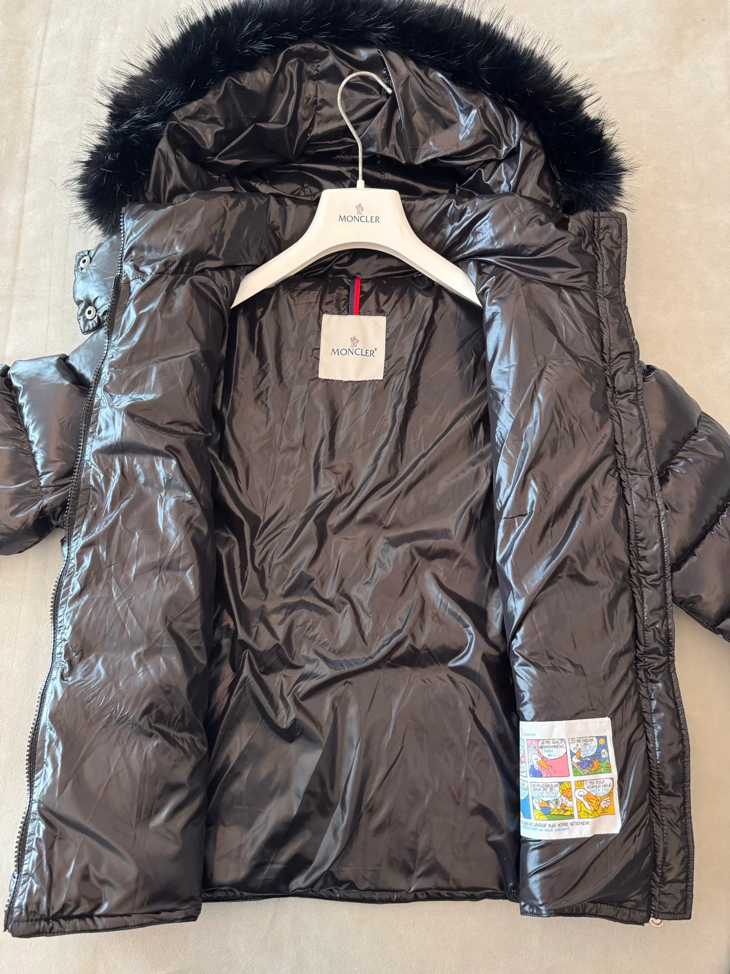 Куртки И Пуховики Женские Moncler 18829692