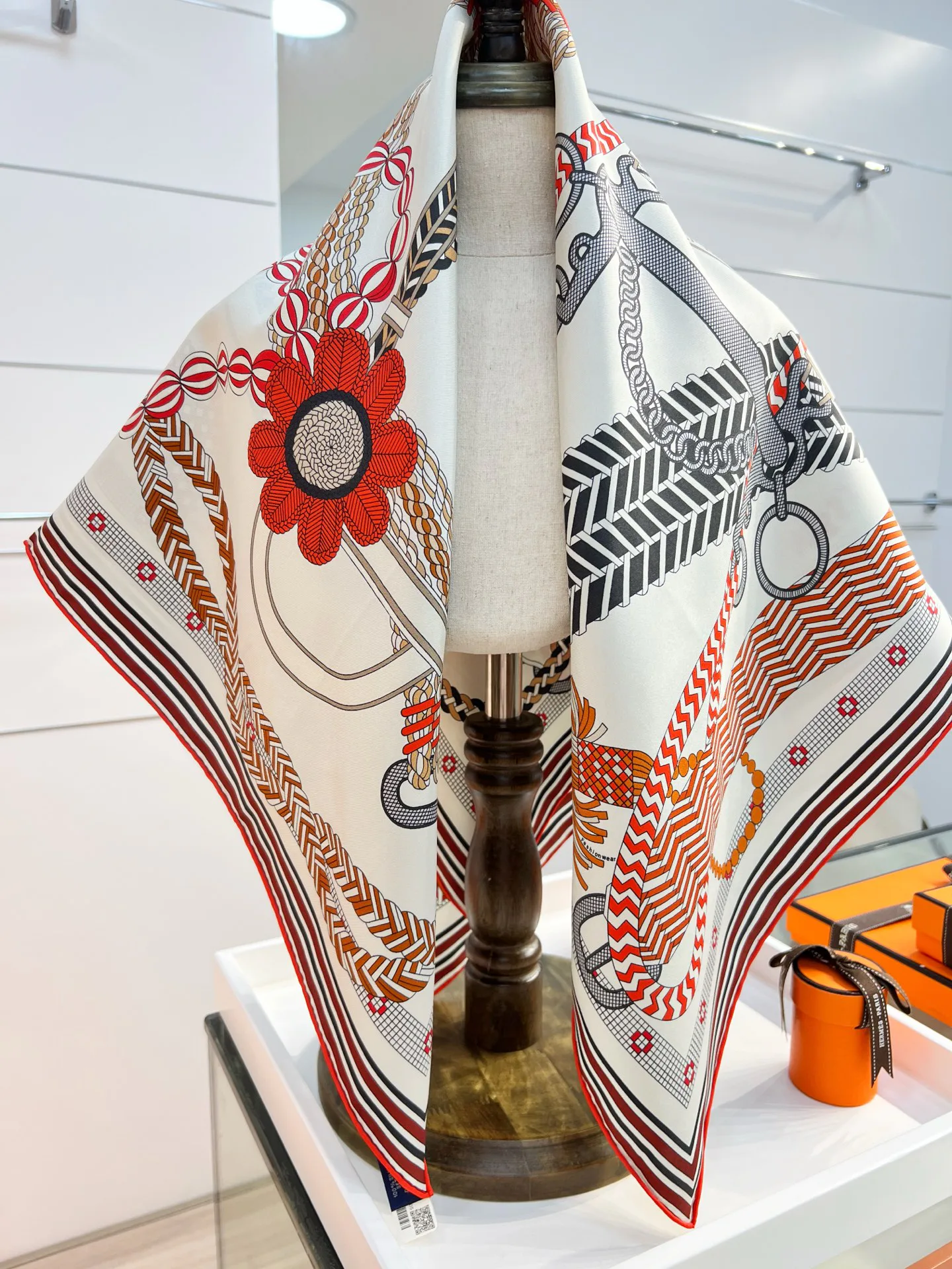 Платки Hermes 351321