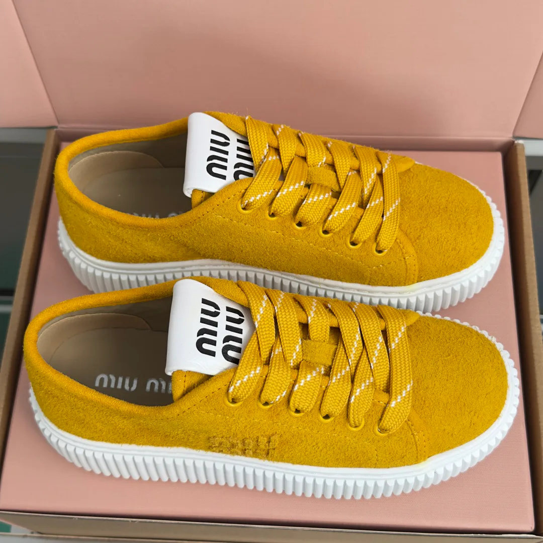 Кроссовки Женские Miu Miu 17950574