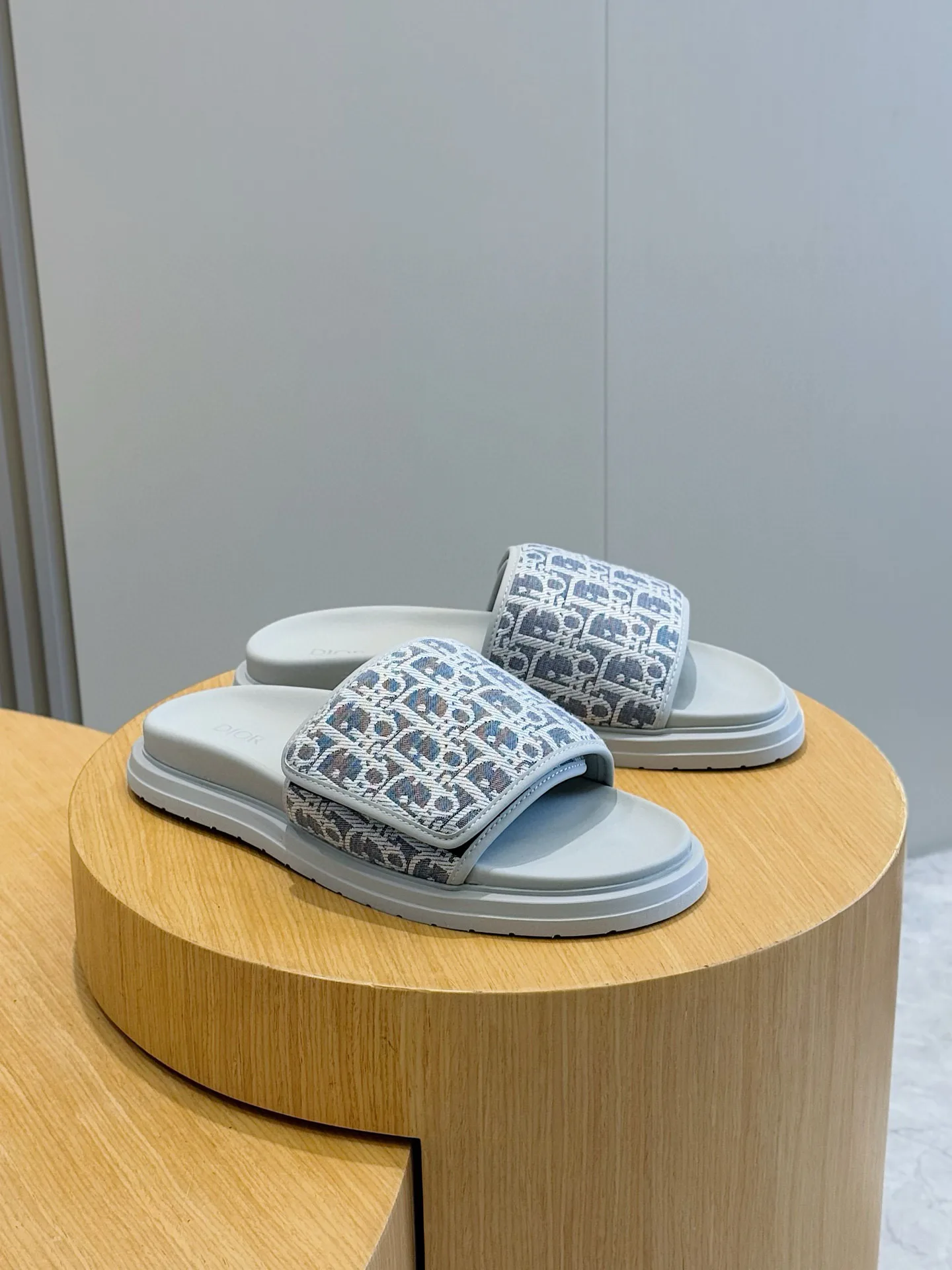 Сандалии Мужские Christian Dior 12650908