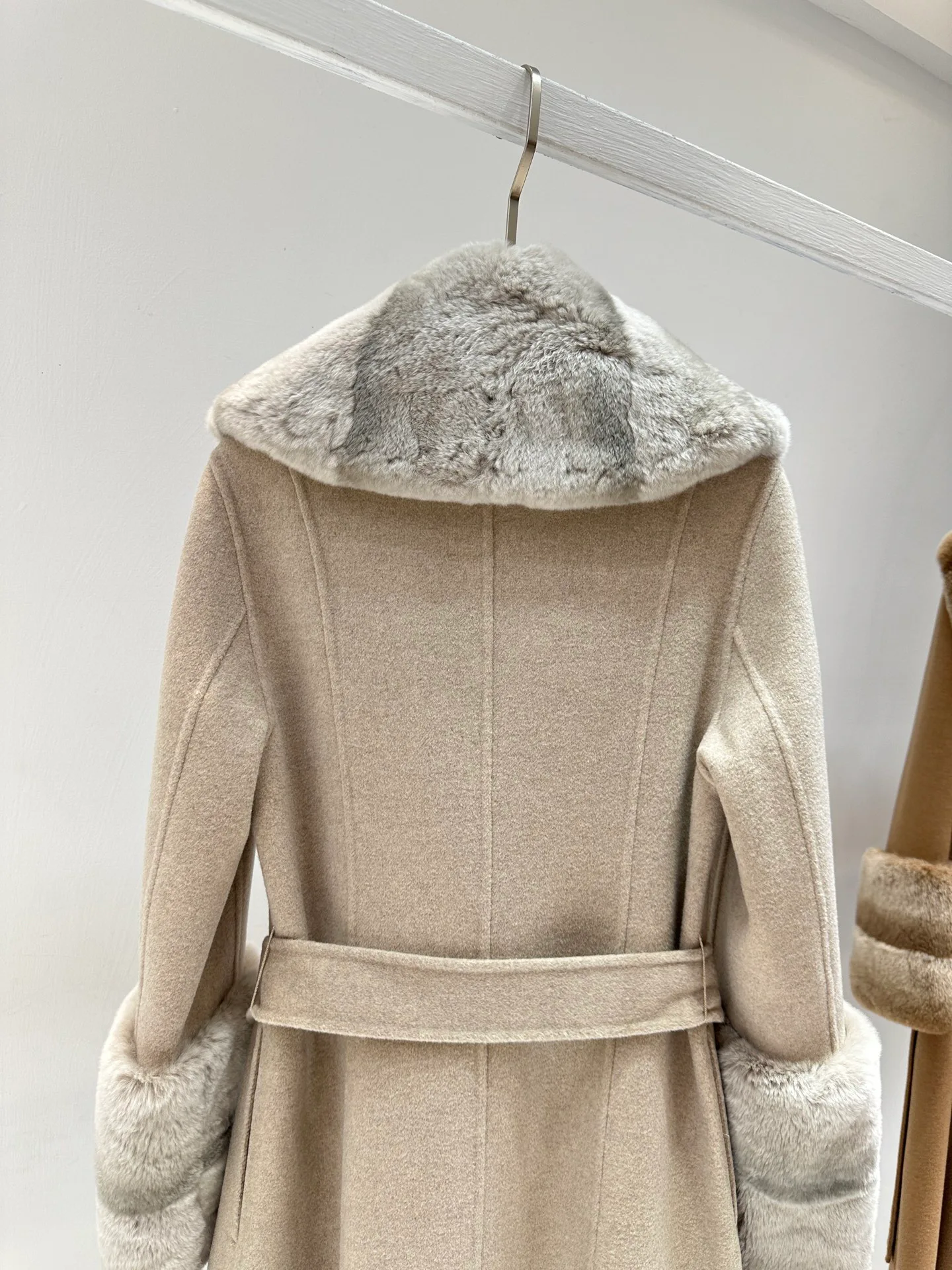Пальто Женские Fendi 17933231
