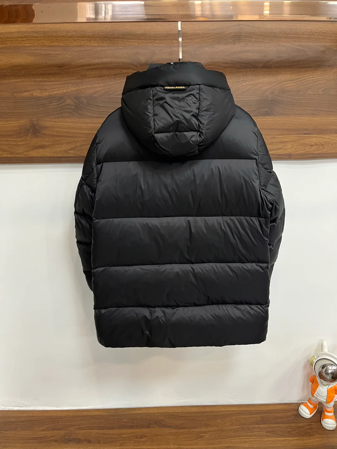 Куртки И Пуховики Мужские Fendi 560403